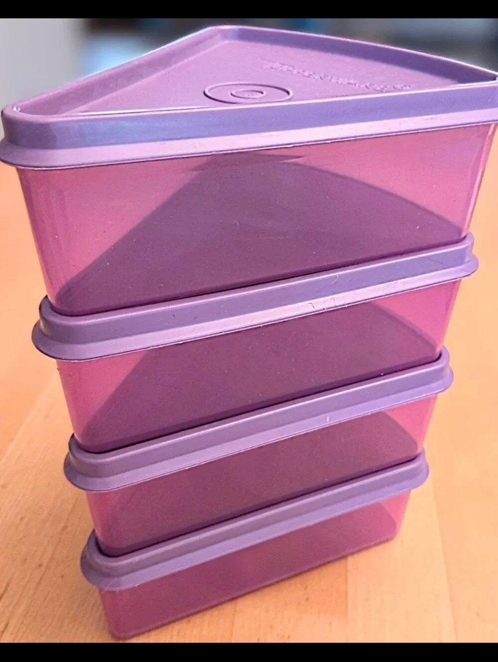 Tupperware 4 Containers Lids Purple Plum Pie Slice Keepers w/Lids 269-19